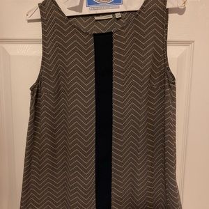 Long professional tank top. Navy and tan